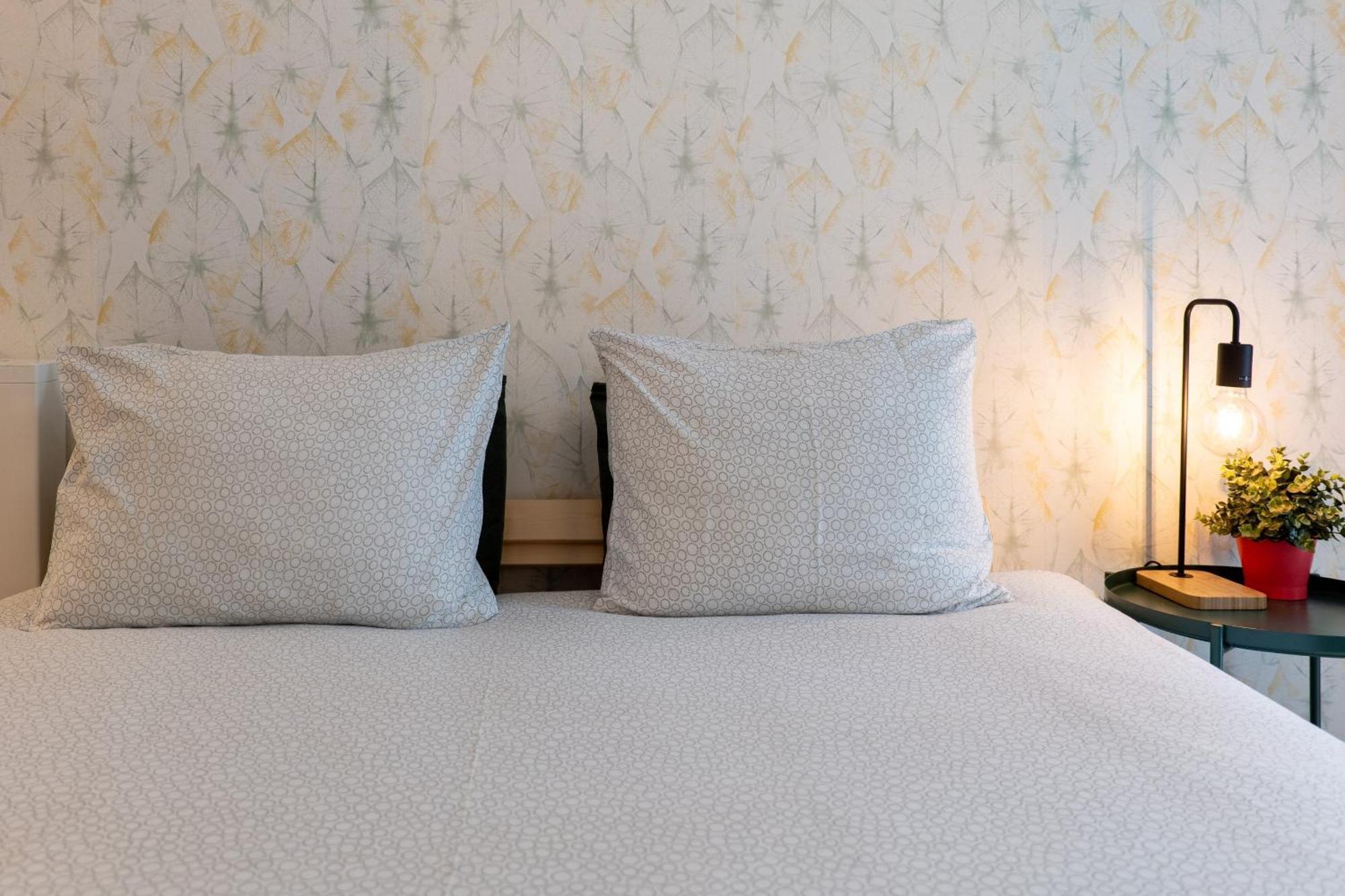 Renovated Feb25 Clerigos Cozy Balcony With Self Check In Apartment Porto Ngoại thất bức ảnh
